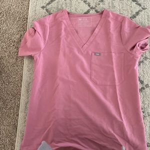 FIGS Scrub Top Size Large